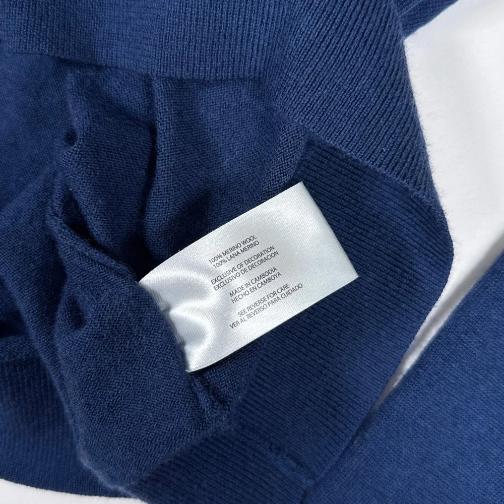 Banana Republic Sweater Mens M Blue Merino Wool Crewneck Pullover Classic‎
